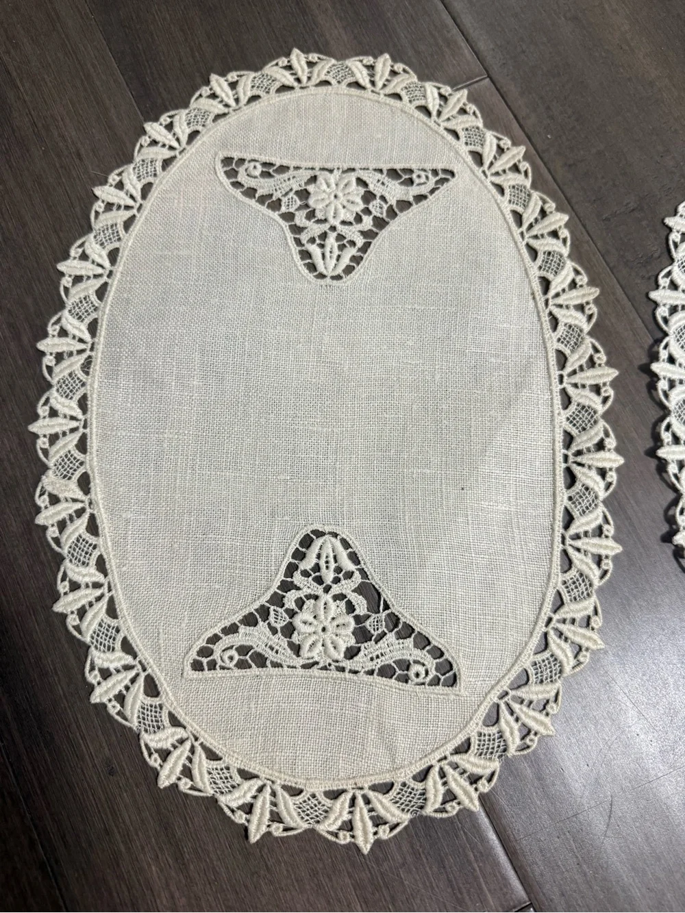 Vintage Ivory Crochet Lace Oval Doilies - Set of 2 11” x 9”